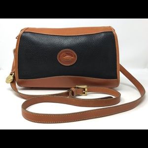 Dooney and Bourke cross body purse vintage